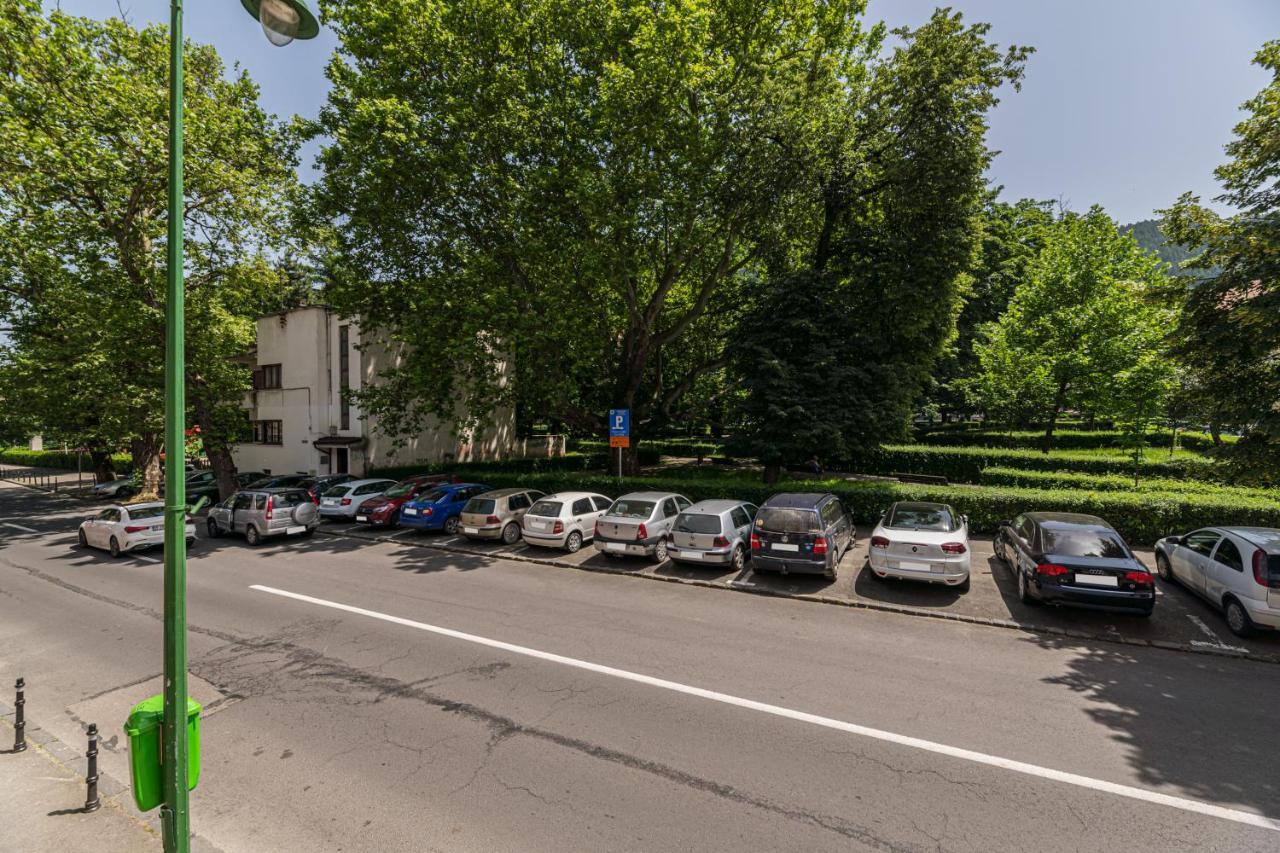 Sabin Apartments Private Parking Brašov Exteriér fotografie