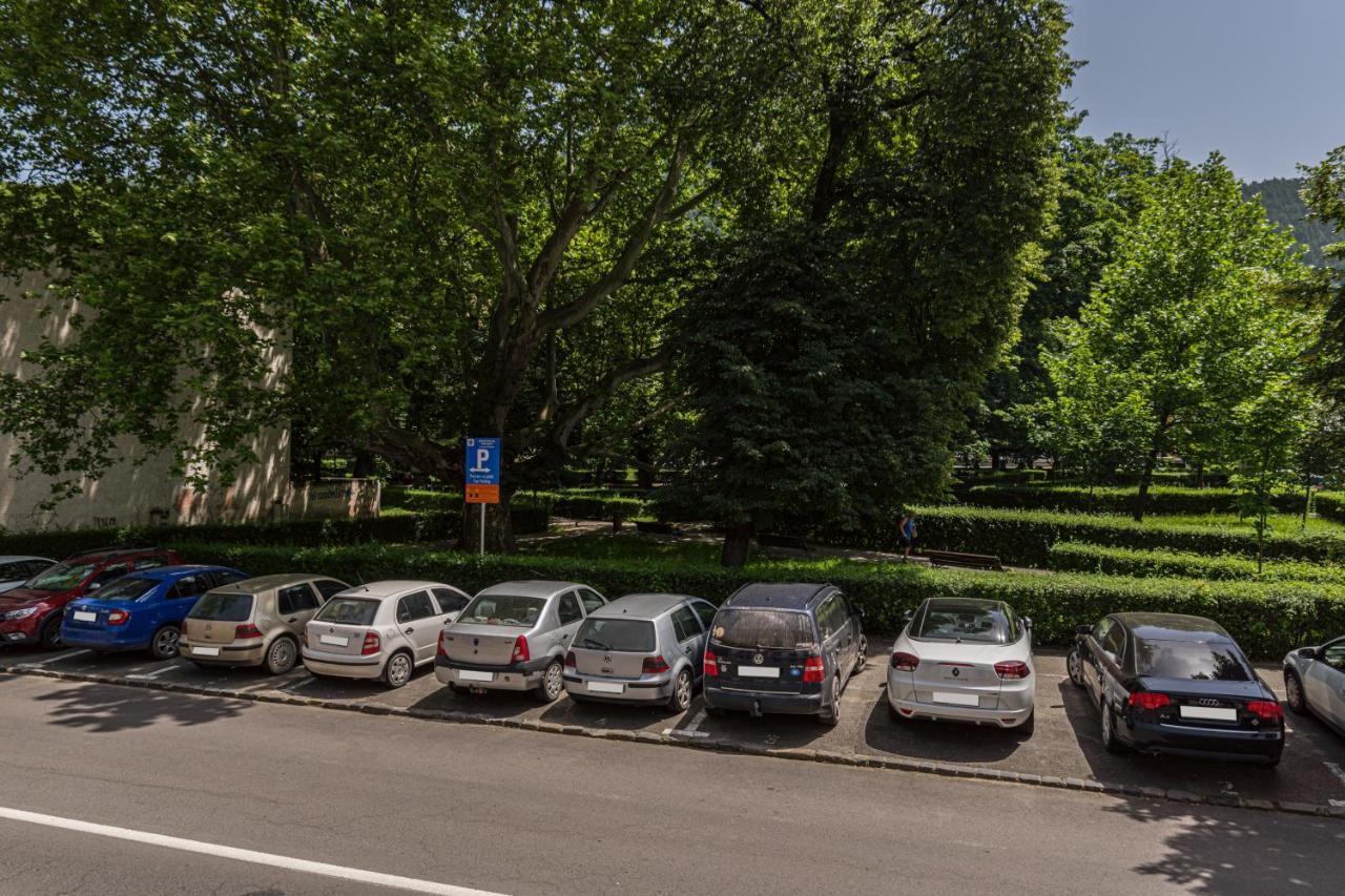 Sabin Apartments Private Parking Brašov Exteriér fotografie